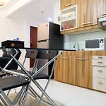 Strategic Location 2 Bedroom Sudirman Park By Travelio